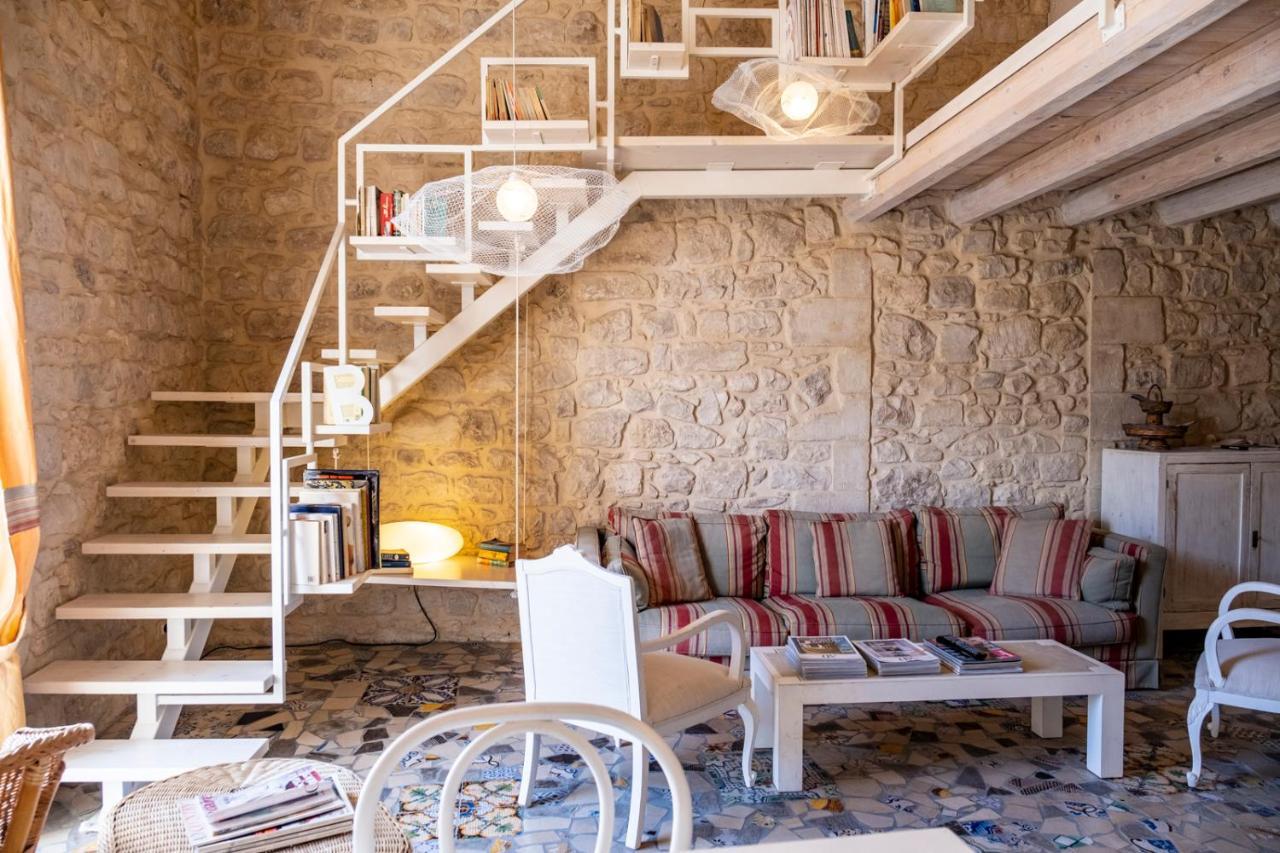 Luxury House Le Nuvole Apartment โมดิกา ภายนอก รูปภาพ